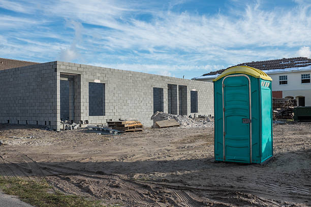 Portable Toilet Options We Offer in Edgemont Park, MI